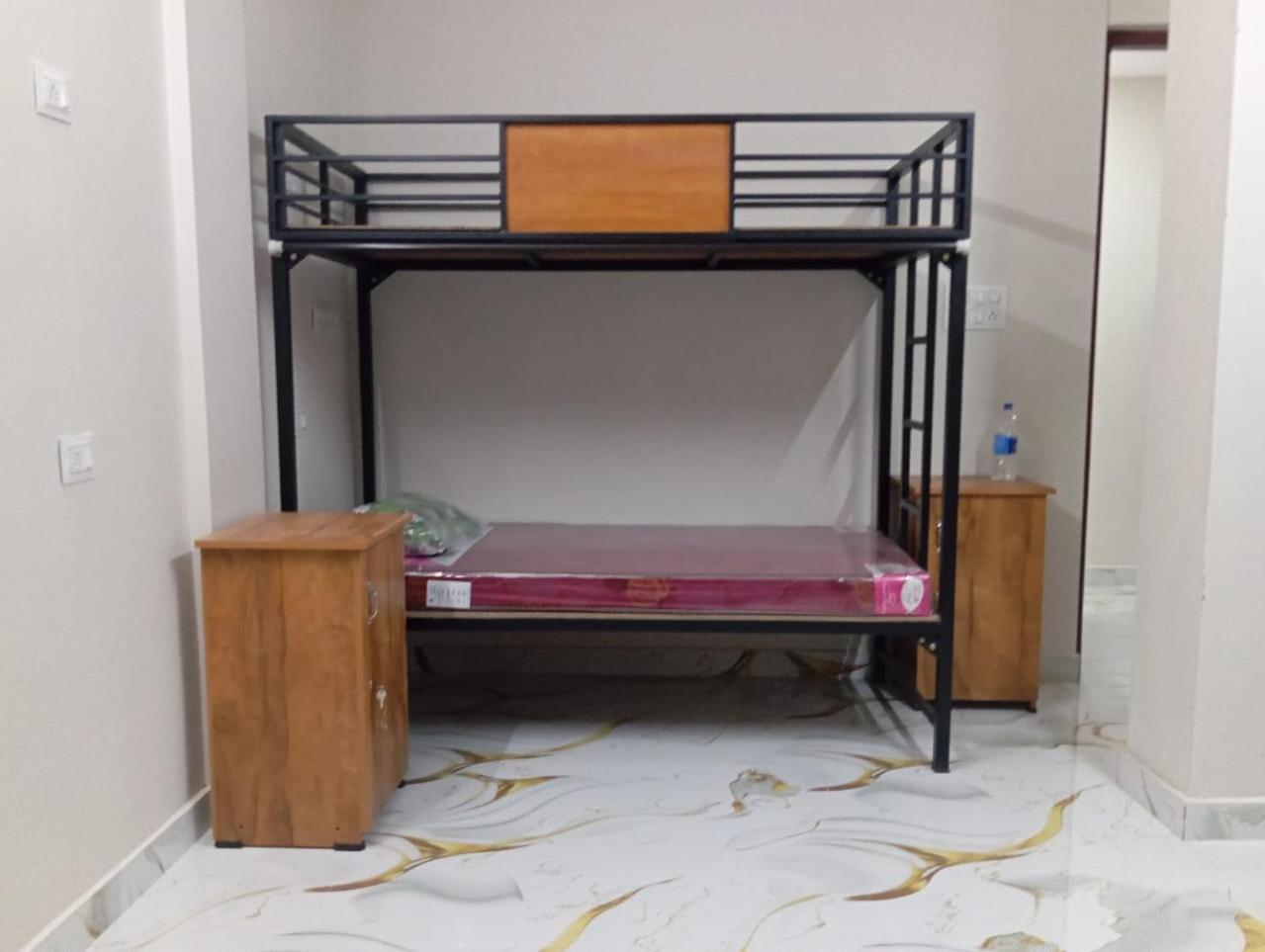 The Bunkhouse Lodge & Hostel Kochi Exteriör bild