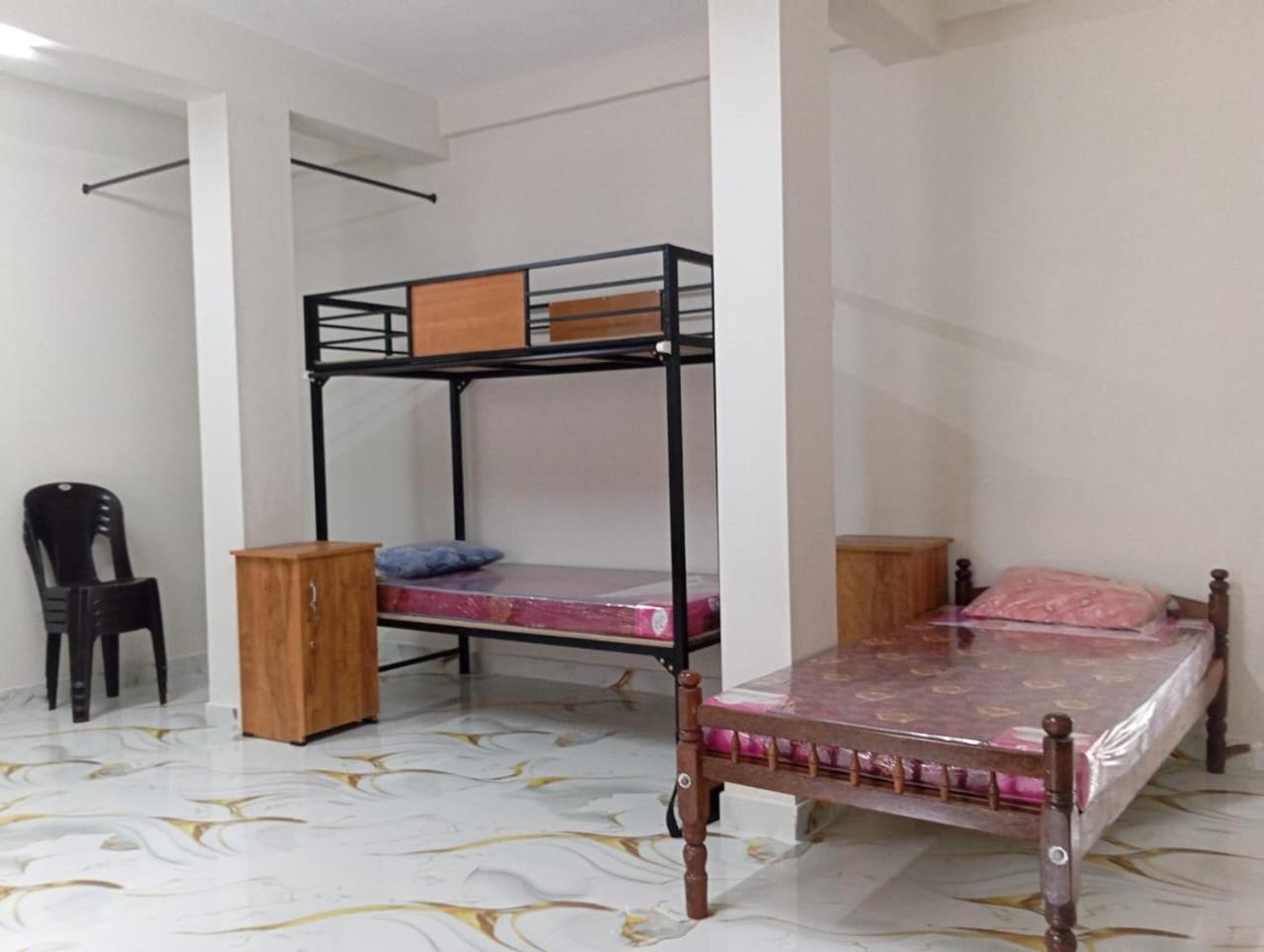 The Bunkhouse Lodge & Hostel Kochi Exteriör bild